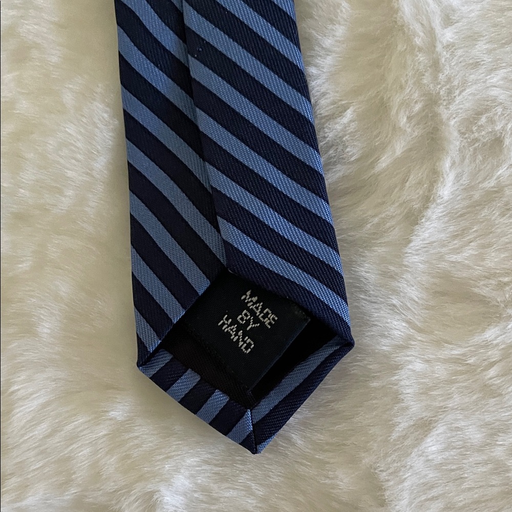 Polo Navy and Light Blue Nautical Print Men’s Tie - Picture 3 of 3